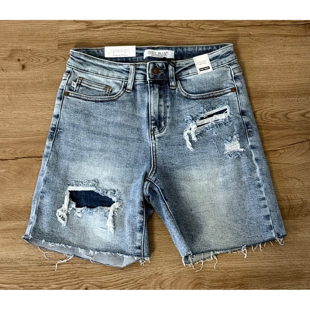 Judy Blue Bali High Waisted Distressed Denim Patch Shorts Light Blue S NEW